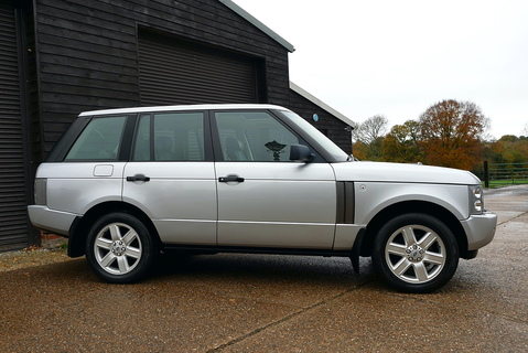 Range Rover 4.4i V8 Vogue Automatic AWD (1 Owner from new.. Totally Original)