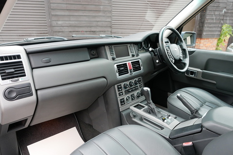 Range Rover 4.4i V8 Vogue Automatic AWD (1 Owner from new.. Totally Original)