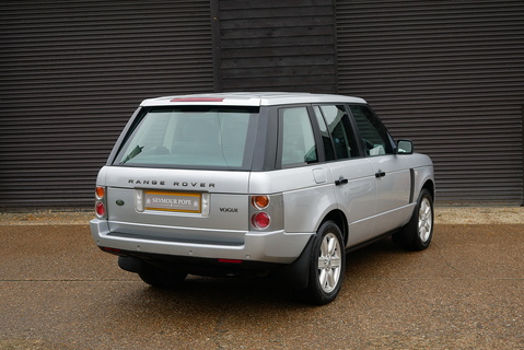 Range Rover 4.4i V8 Vogue Automatic AWD (1 Owner from new.. Totally Original)