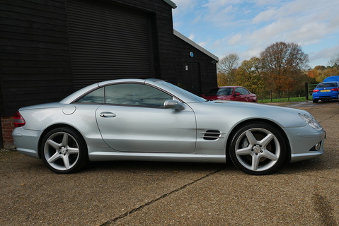 Mercedes R230 SL500 5.5 V8 Convertible Automatic (AMG Sports Package)