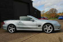 Mercedes-Benz R230 SL500 5.5 V8 Convertible 7G-Tronic Automatic 