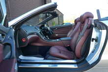 Mercedes-Benz R230 SL500 5.5 V8 Convertible 7G-Tronic Automatic 