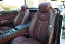 Mercedes-Benz R230 SL500 5.5 V8 Convertible 7G-Tronic Automatic 