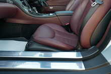 Mercedes-Benz R230 SL500 5.5 V8 Convertible 7G-Tronic Automatic 