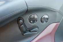 Mercedes-Benz R230 SL500 5.5 V8 Convertible 7G-Tronic Automatic 