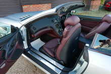 Mercedes-Benz R230 SL500 5.5 V8 Convertible 7G-Tronic Automatic 