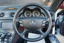 Mercedes-Benz R230 SL500 5.5 V8 Convertible 7G-Tronic Automatic 