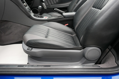 Alfa Romeo Spider JTS 3.2 V6 24V Convertible 6 Speed Manual (Stunning Cherished Example)