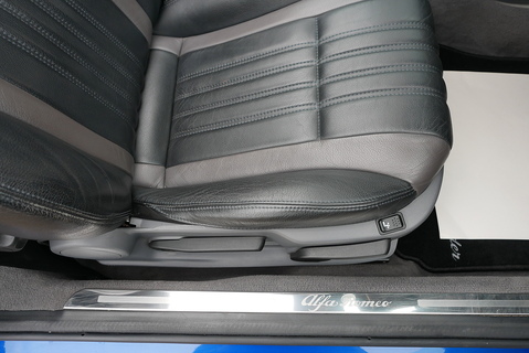 Alfa Romeo Spider JTS 3.2 V6 24V Convertible 6 Speed Manual (Stunning Cherished Example)