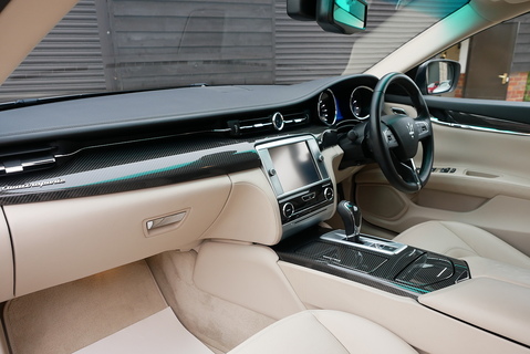 Maserati Quattroporte 3.0i V6 S Saloon 8-Speed ZF Automatic (Stunning Low Mileage Example)