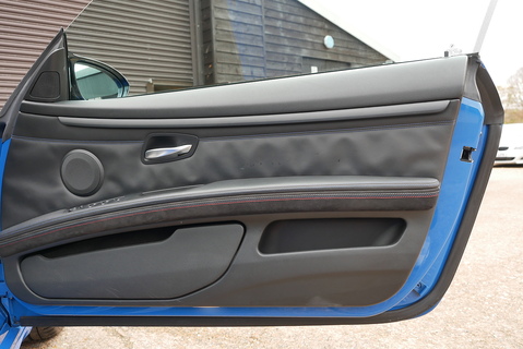 4.0 V8 Limited Edition 500 Convertible 2dr Petrol DCT Euro 5 (420 ps)