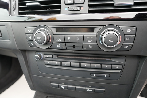 4.0 V8 Limited Edition 500 Convertible 2dr Petrol DCT Euro 5 (420 ps)