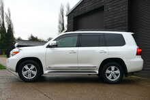 Toyota Land Cruiser Amazon 4.6 V8 AX 7 Seats AWD 