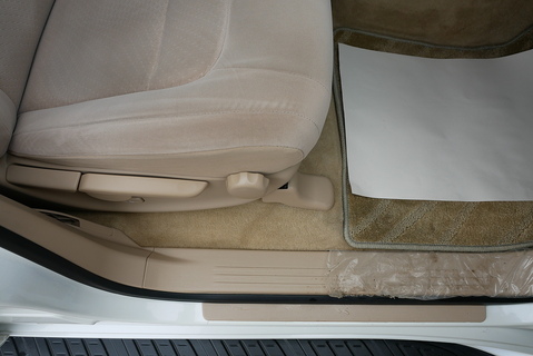 4.6 V8 AX 7 Seats Automatic Petrol