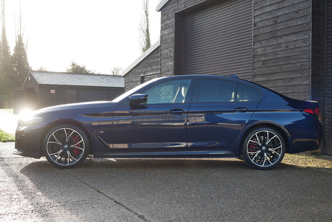 3.0 530d MHT M Sport Saloon 4dr Diesel Hybrid Steptronic xDrive Euro 6 (s/s) (286 ps)