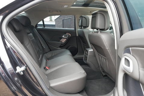 Aero Xwd Saloon 2.8 Automatic Petrol