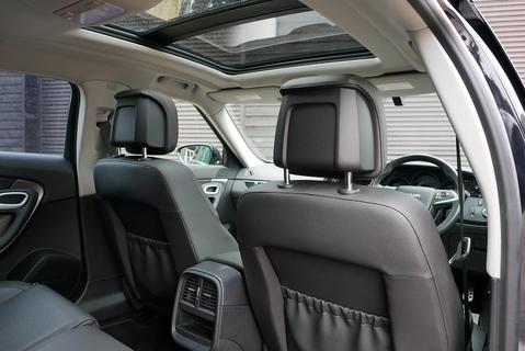 Aero Xwd Saloon 2.8 Automatic Petrol