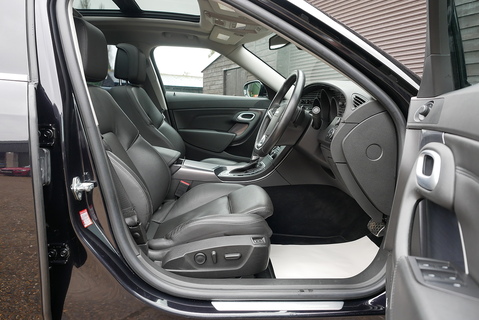 Aero Xwd Saloon 2.8 Automatic Petrol