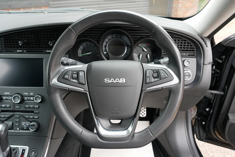 Aero Xwd Saloon 2.8 Automatic Petrol