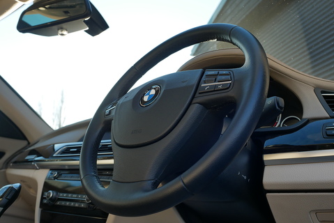 740i Limited Edition Summit  Saloon 3.0 Automatic Petrol