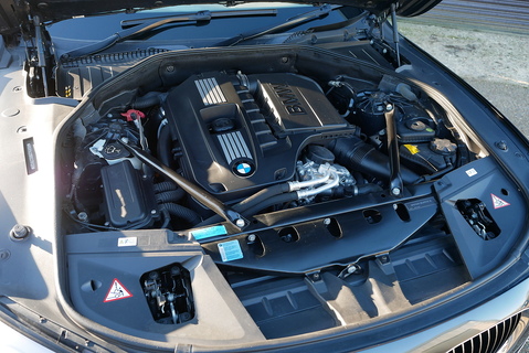 740i Limited Edition Summit  Saloon 3.0 Automatic Petrol