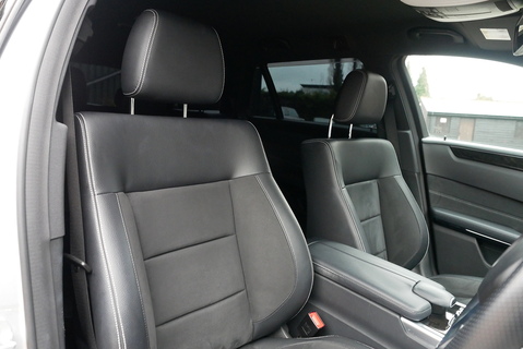 E250 AMG SPORT ESTATE Estate 2000 Automatic Petrol