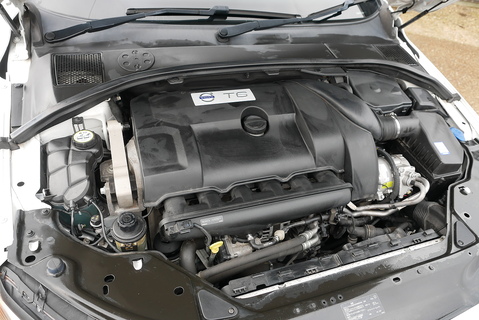 T6 POLESTAR SE LUX AWD Estate 3.0 Automatic Petrol