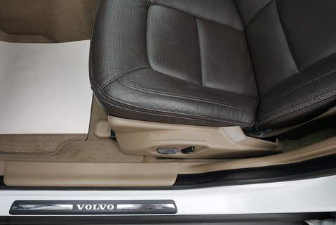 T6 POLESTAR SE LUX AWD Estate 3.0 Automatic Petrol