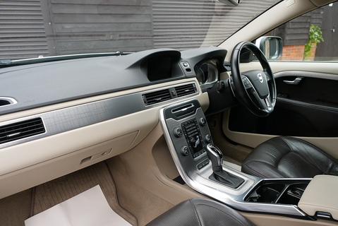 T6 POLESTAR SE LUX AWD Estate 3.0 Automatic Petrol