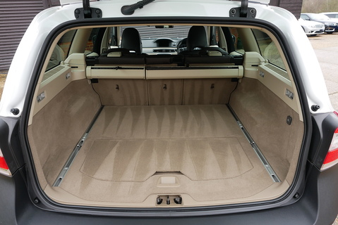 T6 POLESTAR SE LUX AWD Estate 3.0 Automatic Petrol