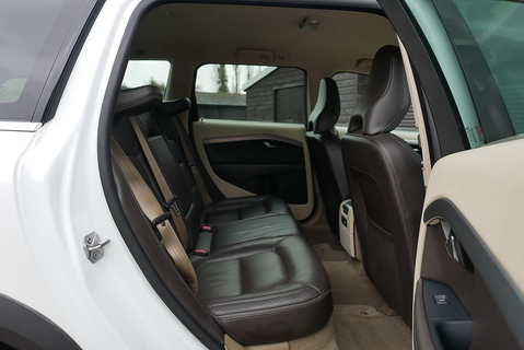 T6 POLESTAR SE LUX AWD Estate 3.0 Automatic Petrol