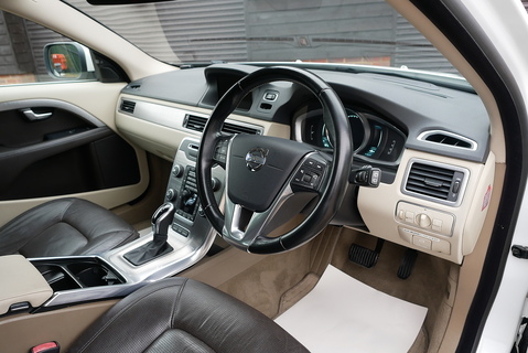 T6 POLESTAR SE LUX AWD Estate 3.0 Automatic Petrol