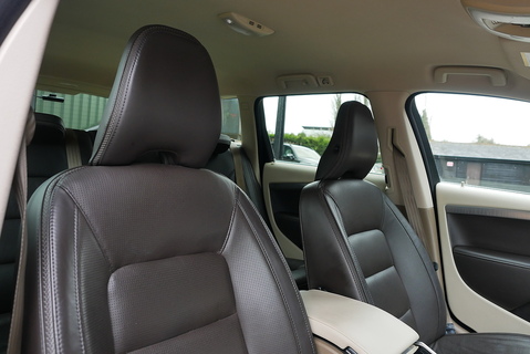 T6 POLESTAR SE LUX AWD Estate 3.0 Automatic Petrol