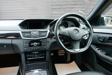 E350 SPORT AMG 7 G-Tronic Estate Estate 3500 Automatic Petrol