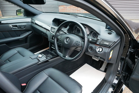 E350 SPORT AMG 7 G-Tronic Estate Estate 3500 Automatic Petrol