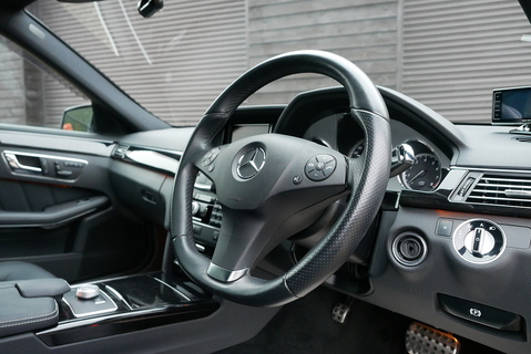 E350 SPORT AMG 7 G-Tronic Estate Estate 3500 Automatic Petrol