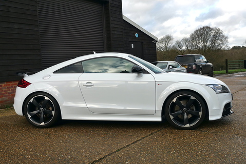 Audi TT 1.8i TFSI Coupe S-Tronic Automatic (Stunning Cherished Example)