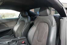 Audi TT 1.8 TFSI S-Line Coupe S-Tronic Automatic 