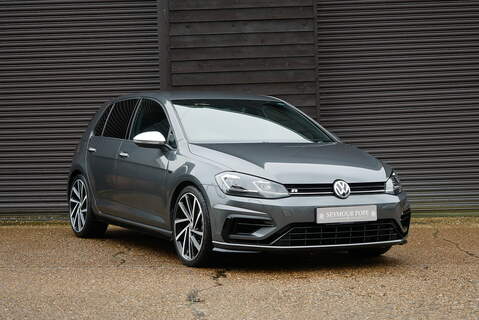 VolkswagenGolf 2.0 TSI R 5DR DSG Automatic (R Performance Pack, 19"s, DCC, Vienna Leather, Keyless Entry +++)