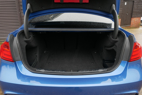 3.0 330d M Sport Saloon 4dr Diesel Auto xDrive Euro 5 (s/s) (258 ps)