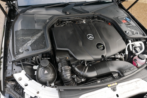 2.1 C220d AMG Line Cabriolet 2dr Diesel Manual Euro 6 (s/s) (170 ps)