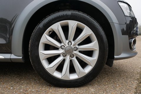 Allroad 2.0 TFSI Quattro Estate 2.0 Automatic Petrol