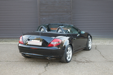 Slk 350 Convertible 3.5 Automatic Petrol