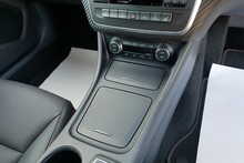 Mercedes-Benz A-Class A250 SPORT 4Matic AMG Line 