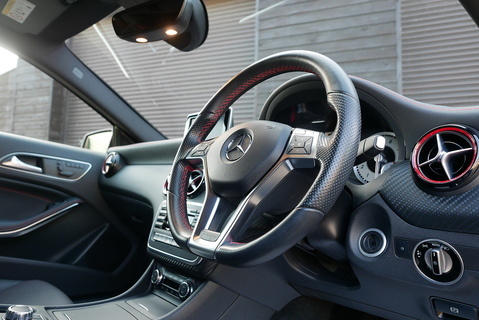 A250 SPORT 4Matic AMG Line Hatchback 2.0 Automatic Petrol