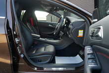 Mercedes-Benz A-Class A250 SPORT 4Matic AMG Line 