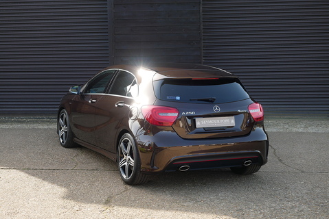 A250 SPORT 4Matic AMG Line Hatchback 2.0 Automatic Petrol