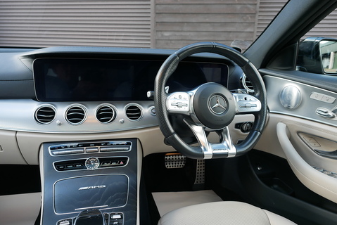 4.0 E63 V8 BiTurbo AMG Saloon 4dr Petrol SpdS MCT 4MATIC+ Euro 6 (s/s) (571 ps)