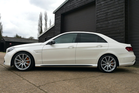 Mercedes-Benz E63 AMG S 5.5 V8 BiTurbo Saloon MCT Automatic (Pan Roof, Ceramic Brakes, Comfort and Dynamic Seats +++)