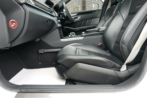 Mercedes-Benz E63 AMG S 5.5 V8 BiTurbo Saloon MCT Automatic (Pan Roof, Ceramic Brakes, Comfort and Dynamic Seats +++)